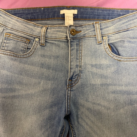 H&M Jeans. - Picture 2 of 5